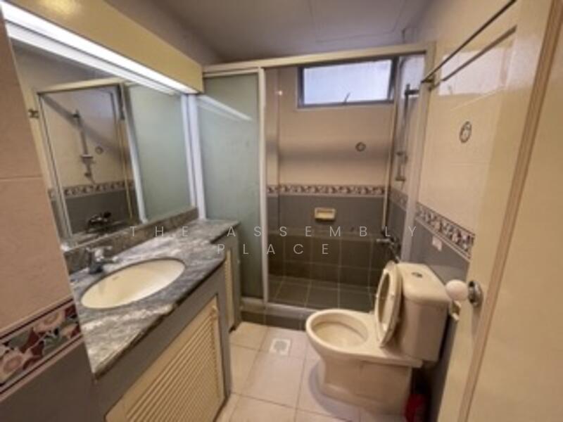 For Rent - Emerald Park