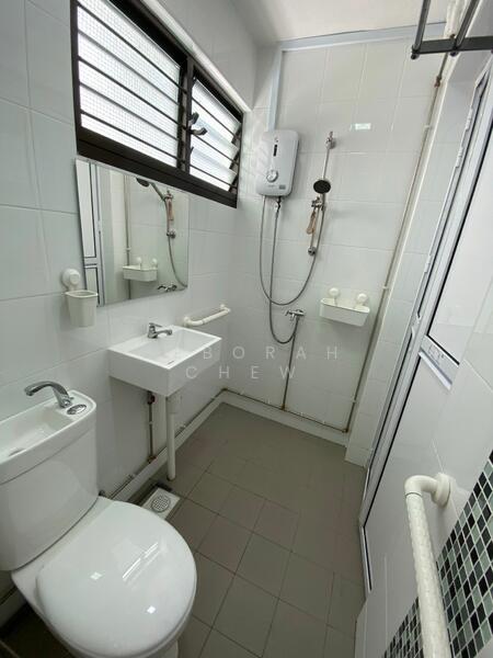 For Sale - 664 Yishun Avenue 4