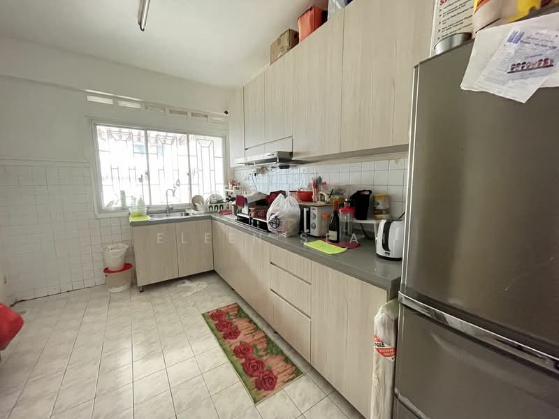 Li Kwan Drive, , 3 Bedrooms, 2,000 sqft, Terraced House For Rent, by Eleen Seah, 23878098 - PropertyGuru.com.sg