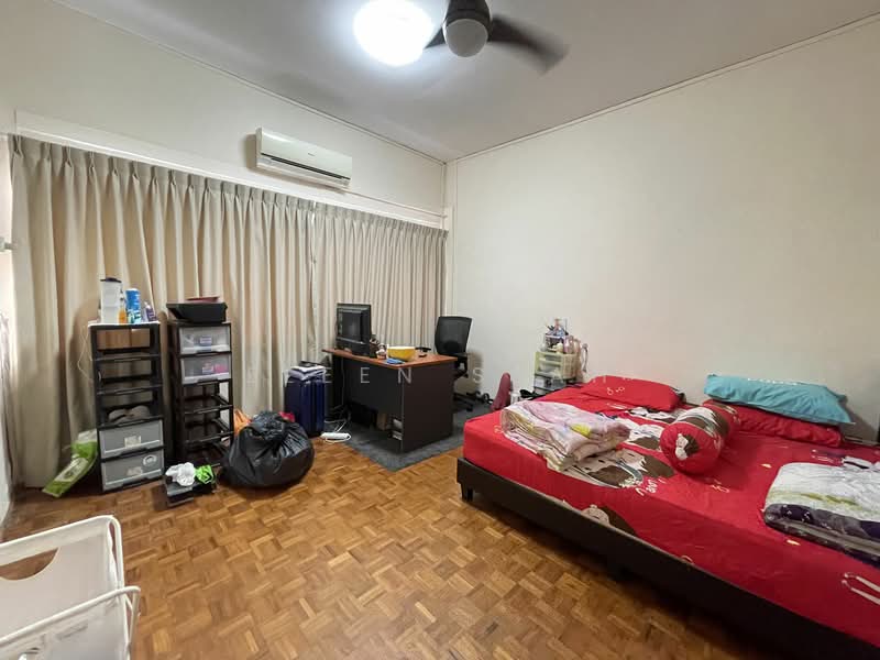 Li Kwan Drive, , 3 Bedrooms, 2,000 sqft, Terraced House For Rent, by Eleen Seah, 23878098 - PropertyGuru.com.sg