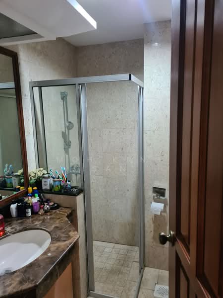 Carissa Park Condo, 2 Flora Drive, 2 Bedrooms, 1,033 sqft, Condominium For Rent, by Moh Kang San, 23879538 - PropertyGuru.com.sg