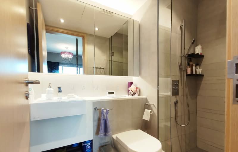 Eight Riversuites, 2 Whampoa East, 2 Bedrooms, 700 sqft, Condominium For Rent, by James Lim, 23879759 - PropertyGuru.com.sg