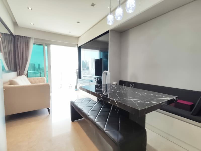 Eight Riversuites, 2 Whampoa East, 2 Bedrooms, 700 sqft, Condominium For Rent, by James Lim, 23879759 - PropertyGuru.com.sg