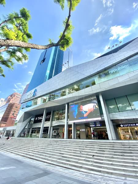 Helios Residences, 17 Cairnhill Circle, 2 Bedrooms, 1,281 sqft, Apartment For Rent, by Josephine Lim J R 林婕容 (区域分行董事 ), 23880491 - PropertyGuru.com.sg