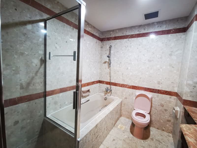 Maple Woods, 987 Bukit Timah Road, 3 Bedrooms, 1,335 sqft, Condominium For Rent, by Veronica Fong, 23881455 - PropertyGuru.com.sg