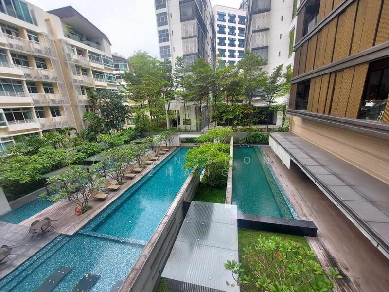 For Rent - Lloyd SixtyFive