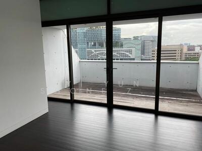 For Rent - Lloyd SixtyFive