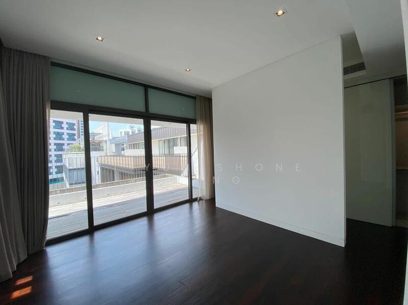 For Rent - Lloyd SixtyFive