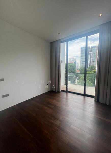 For Rent - Lloyd SixtyFive