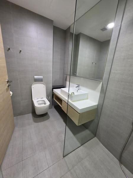 Sennett Residence, 31 Pheng Geck Avenue, Macpherson / Potong Pasir, 2 Bedrooms, 861 sqft, Condominium For Rent, by Lim Brina, 23882475 - Bathroom - PropertyGuru.com.sg