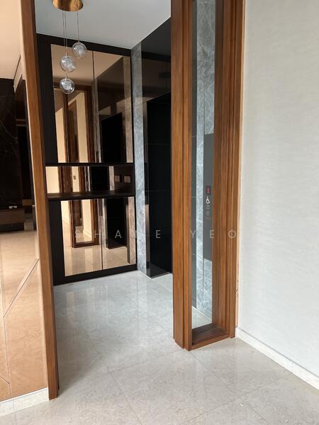 Private Lift
