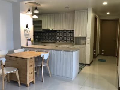 For Rent - 8 @ Woodleigh