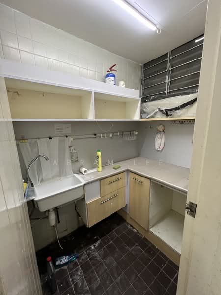 Textile Centre, 200 Jalan Sultan, 883 sqft, Office For Rent, by Abram Lee, 23884532 - CommercialGuru.com.sg