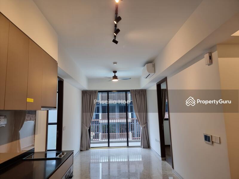 Spacious & bright living & dining hall.