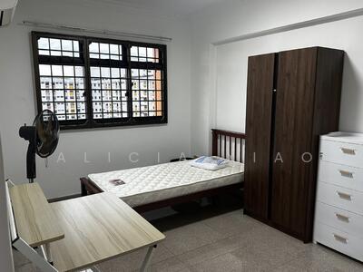 For Rent - 673C Jurong West Street 65