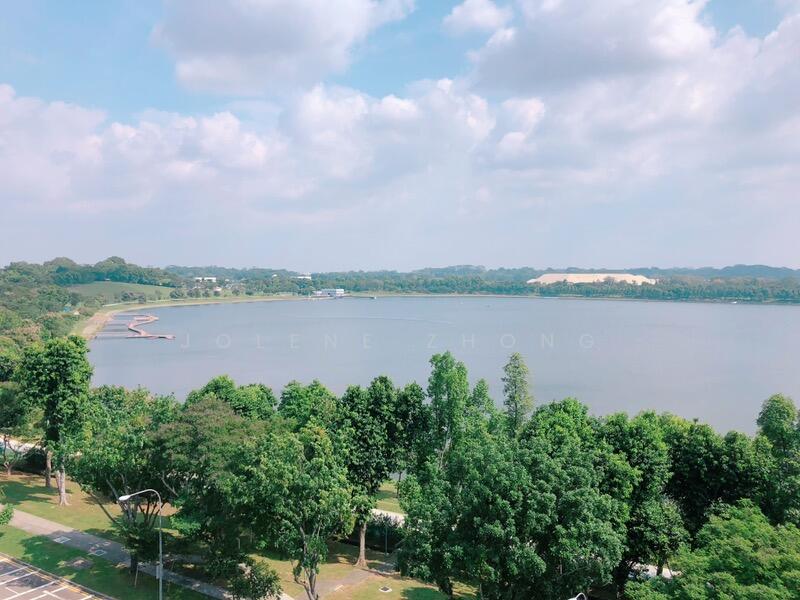 For Rent - Waterfront Isle