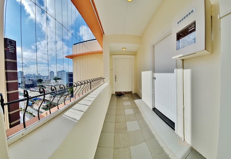 Parkway View, 39 Marine Parade Road, 4 Bedrooms, 3,572 sqft, Condominium For Rent, by Lawrence Hong, 23889265 - PropertyGuru.com.sg