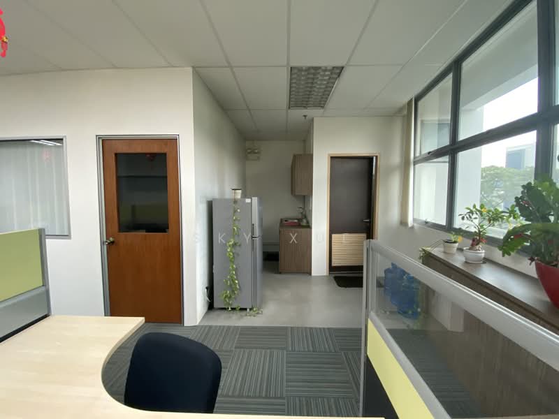 Woodlands Bizhub, 190 Woodlands Industrial Park E5, 1,603 sqft, Light Industrial (B1) For Sale, by Sky Xue, 23889269 - CommercialGuru.com.sg