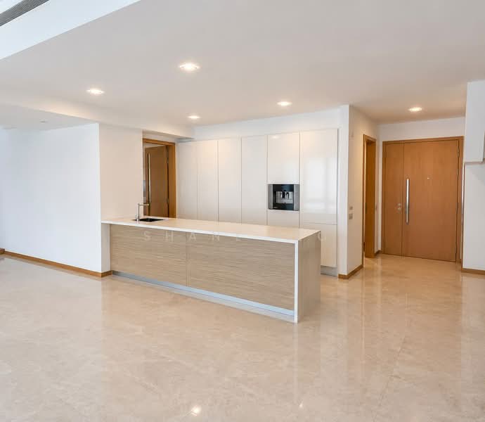 Marina Bay Residences, 18 Marina Boulevard, 4 Bedrooms, 3,960 sqft, Condominium For Rent, by Shane Yeo, 23889712 - Dry Kitchen - PropertyGuru.com.sg