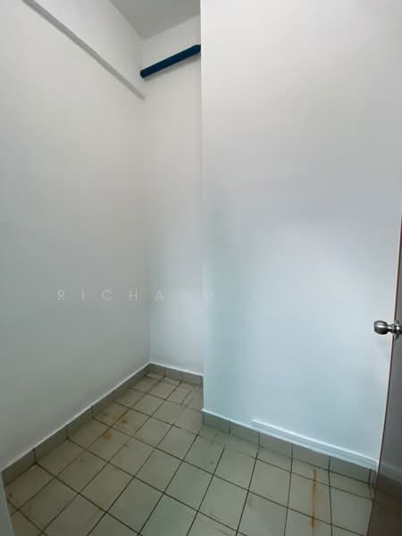 For Rent - Siglap Center