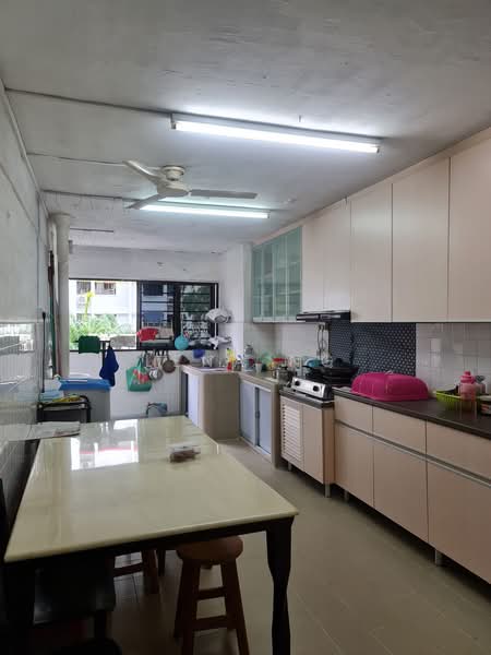 102 Aljunied Crescent, 102 Aljunied Crescent, Room Rental, 200 sqft, HDB Flat For Rent, by Lena Ng, 23891523 - PropertyGuru.com.sg
