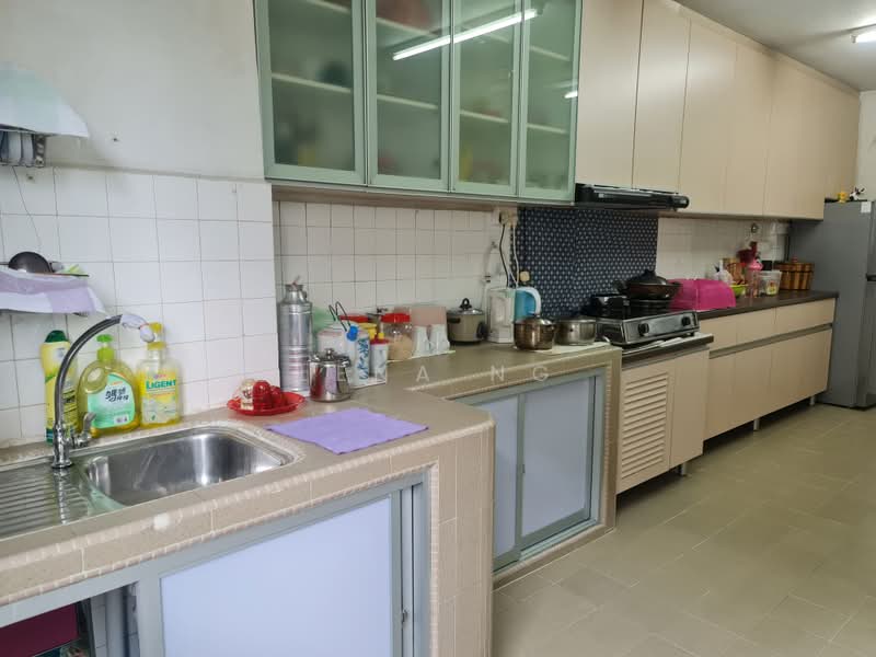 102 Aljunied Crescent, 102 Aljunied Crescent, Room Rental, 200 sqft, HDB Flat For Rent, by Lena Ng, 23891523 - PropertyGuru.com.sg