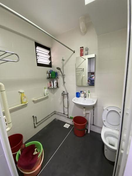 216 Lorong 8 Toa Payoh, 216 Lorong 8 Toa Payoh, Balestier / Toa Payoh, Room Rental, 170 sqft, HDB Flat For Rent, by Lee Wee Peng, 23892178 - PropertyGuru.com.sg