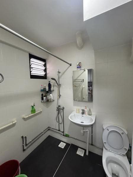 216 Lorong 8 Toa Payoh, 216 Lorong 8 Toa Payoh, Balestier / Toa Payoh, Room Rental, 170 sqft, HDB Flat For Rent, by Lee Wee Peng, 23892178 - PropertyGuru.com.sg