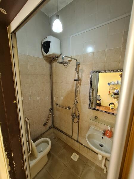 Bathroom - 1st level
