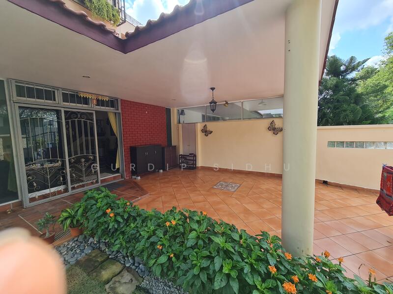 Car Porch