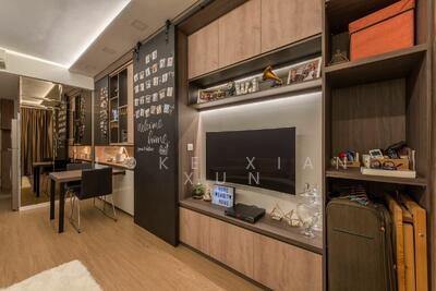 For Sale - The Trilinq