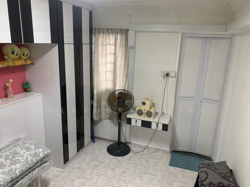 728 Ang Mo Kio Avenue 6, 728 Ang Mo Kio Avenue 6, Ang Mo Kio / Bishan / Thomson, Room Rental, 350 sqft, HDB Flat For Rent, by Rajesh Balasubramanian, 23894353 - PropertyGuru.com.sg