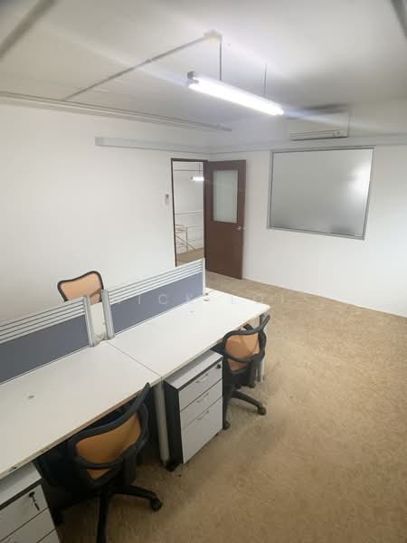 Pioneer Point, 5 Soon Lee Street, 1,900 sqft, Factory / Workshop (B2) For Rent, by Nick Loi, 23895891 - CommercialGuru.com.sg
