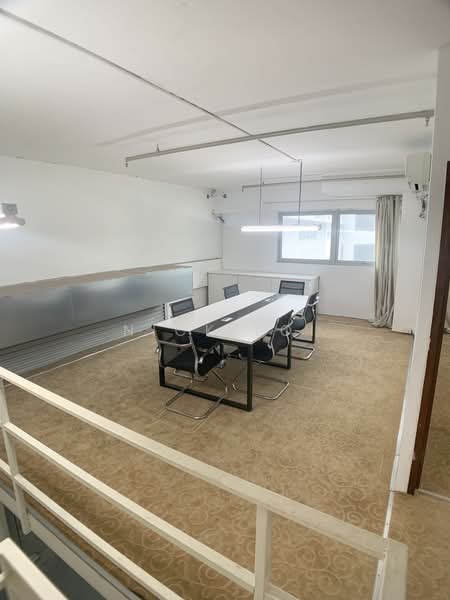 Pioneer Point, 5 Soon Lee Street, 1,900 sqft, Factory / Workshop (B2) For Rent, by Nick Loi, 23895891 - CommercialGuru.com.sg