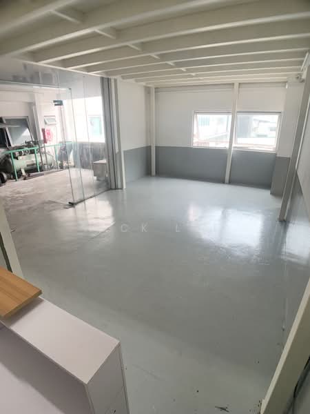 Pioneer Point, 5 Soon Lee Street, 1,900 sqft, Factory / Workshop (B2) For Rent, by Nick Loi, 23895891 - CommercialGuru.com.sg