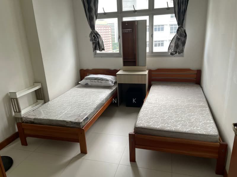 522B Tampines Central 7, 522B Tampines Central 7, Room Rental, 200 sqft, HDB Flat For Rent, by Y'von Koh, 23896431 - PropertyGuru.com.sg