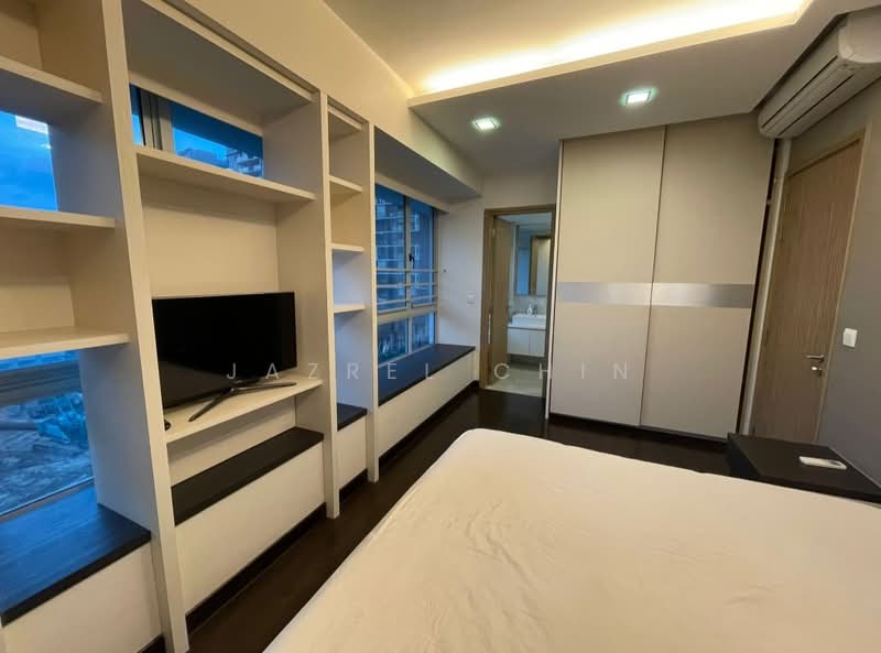 Woodsville 28, 26 Woodsville Close, 2 Bedrooms, 883 sqft, Condominium For Rent, by Jazrel Chin, 23896586 - Master bathroom view with door leading to master bathroom - PropertyGuru.com.sg
