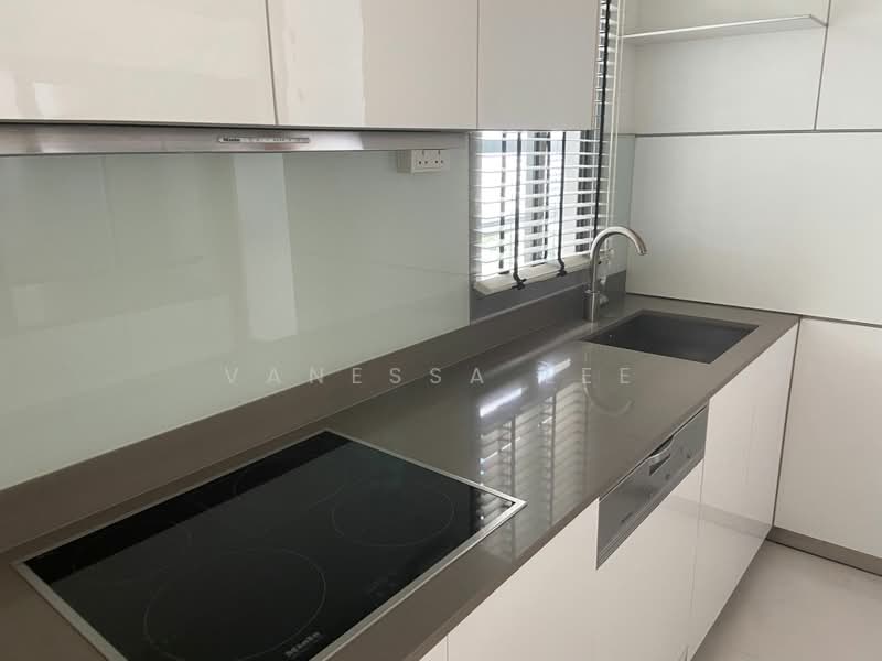 Cliveden at Grange, 106 Grange Road, 4 Bedrooms, 2,842 sqft, Condominium For Sale, by Vanessa Lee, 23897160 - PropertyGuru.com.sg