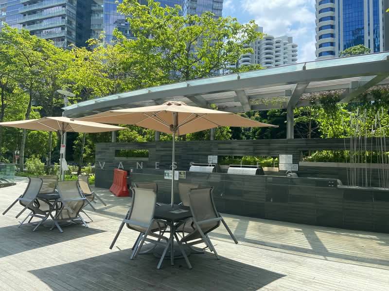 Cliveden at Grange, 106 Grange Road, 4 Bedrooms, 2,842 sqft, Condominium For Sale, by Vanessa Lee, 23897160 - PropertyGuru.com.sg