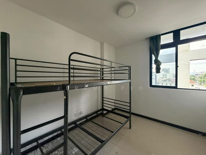 Apartment Suitable For Workers along Changi Road, Changi Road, Eunos / Geylang / Paya Lebar, 2 Bedrooms, 600 sqft, Apartment For Rent, by Jeremy Peh, 23900254 - PropertyGuru.com.sg