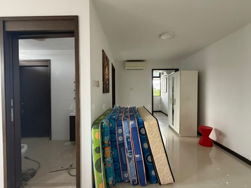 Apartment Suitable For Workers along Changi Road, Changi Road, Eunos / Geylang / Paya Lebar, 2 Bedrooms, 600 sqft, Apartment For Rent, by Jeremy Peh, 23900254 - PropertyGuru.com.sg