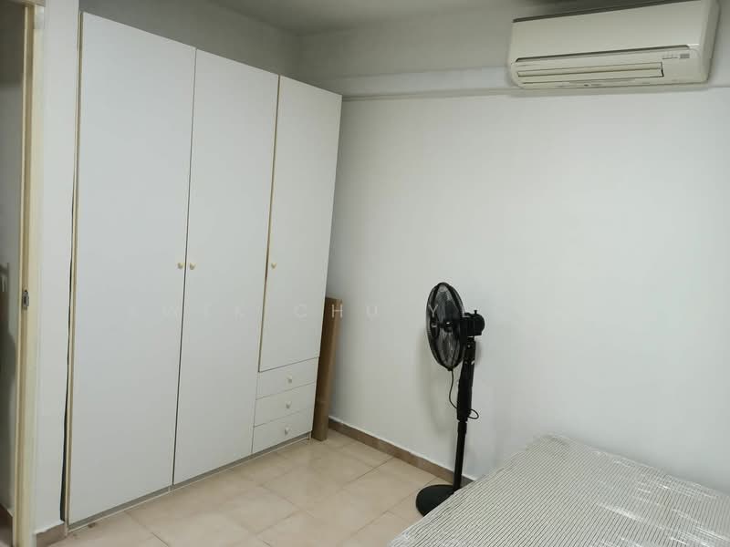 237 Serangoon Avenue 3, 237 Serangoon Avenue 3, Room Rental, 90 sqft, HDB Flat For Rent, by Kwek Chu Yeong, 23901463 - PropertyGuru.com.sg