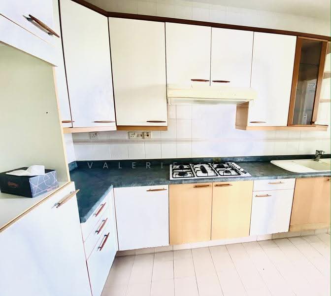 Richmond Park, 3 Bideford Road, Orchard / River Valley, 2 Bedrooms, 1,012 sqft, Condominium For Rent, by Valerie Lim, 23902357 - PropertyGuru.com.sg