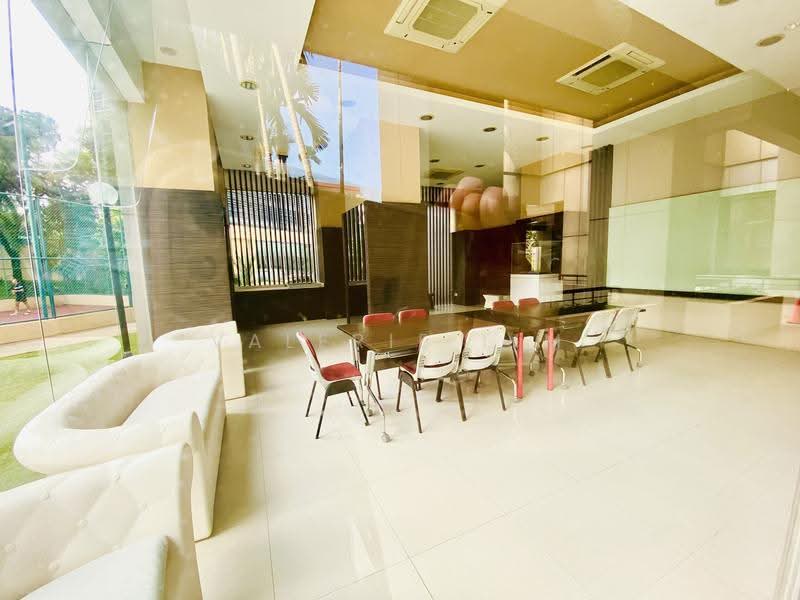 Richmond Park, 3 Bideford Road, Orchard / River Valley, 2 Bedrooms, 1,012 sqft, Condominium For Rent, by Valerie Lim, 23902357 - PropertyGuru.com.sg