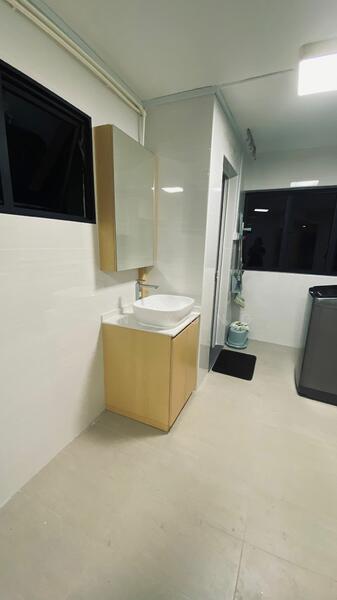 For Rent - 305 Jurong East Street 32