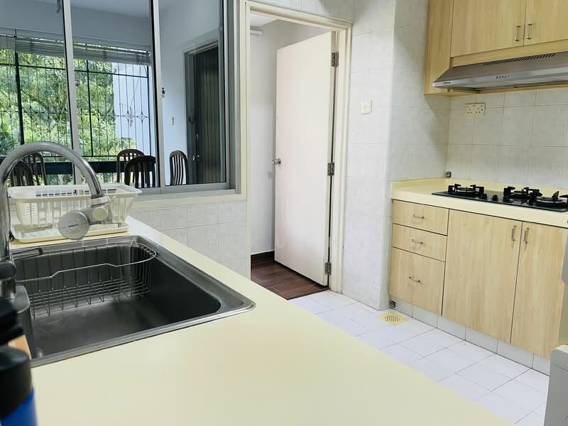 Faber Garden Condominium, 4 Angklong Lane, 3 Bedrooms, 1,679 sqft, Condominium For Rent, by Elaine Kuehn-Tan, 23904090 - PropertyGuru.com.sg