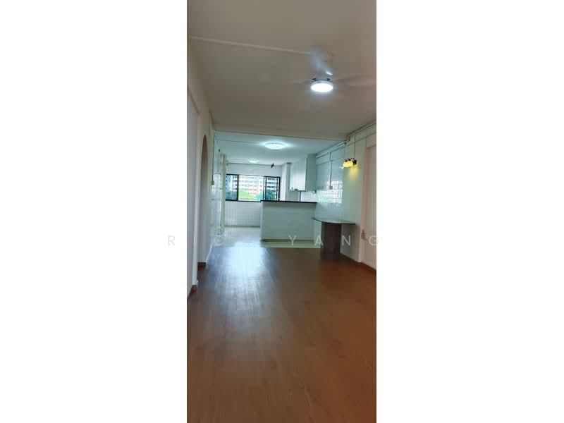 335 Clementi Avenue 2, 335 Clementi Avenue 2, 2 Bedrooms, 721 sqft, HDB Flat For Rent, by Rick Yang, 23904644 - PropertyGuru.com.sg