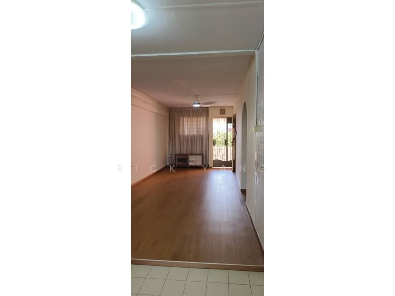 335 Clementi Avenue 2, 335 Clementi Avenue 2, 2 Bedrooms, 721 sqft, HDB Flat For Rent, by Rick Yang, 23904644 - PropertyGuru.com.sg