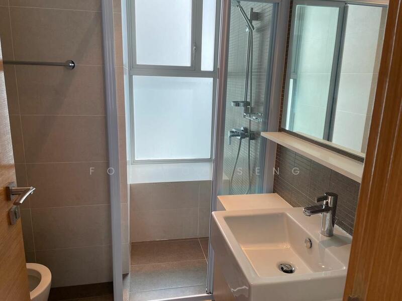 The Esta, 37 Amber Gardens, 3 Bedrooms, 1,463 sqft, Condominium For Rent, by Foo Hoo Seng, 23907766 - COMMON BATHROOM  - PropertyGuru.com.sg