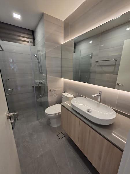 Richmond Park, 3 Bideford Road, Orchard / River Valley, 2 Bedrooms, 1,259 sqft, Condominium For Rent, by Goh ., 23908461 - Bathroom - PropertyGuru.com.sg